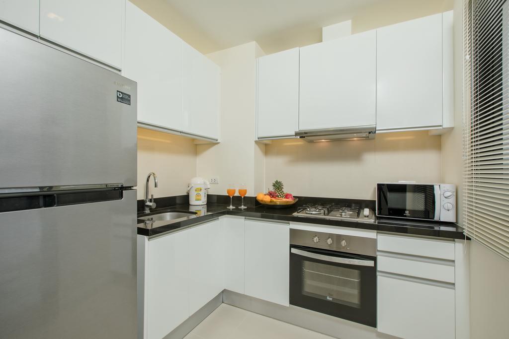 Laguna Townhome Bangtao Phuket Buitenkant foto