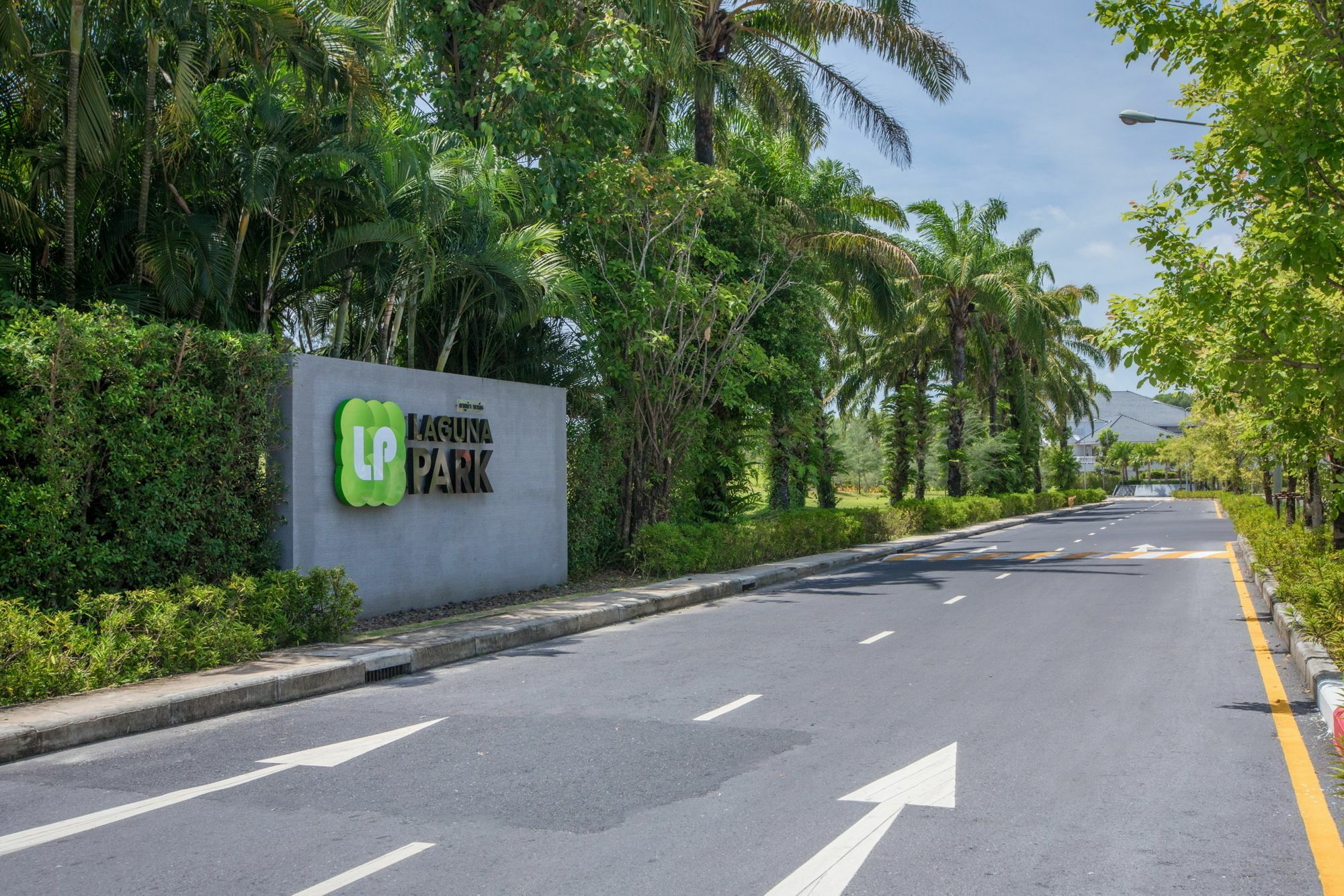 Laguna Townhome Bangtao Phuket Buitenkant foto